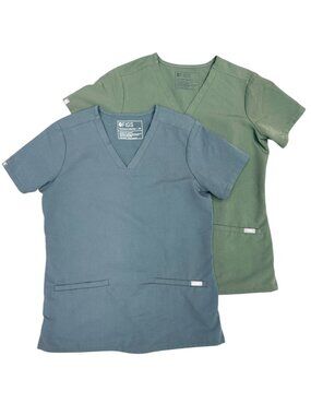 FIGS | Women's | Two Casma 3-Pocket V Neck Scrub Tops| Size XS